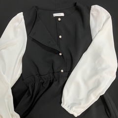新品タグ付き❤️上品なパール　ブラック✨式服✨フォーマルワンピの画像