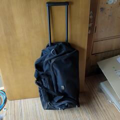 ボストンバッグ　キャリー付き