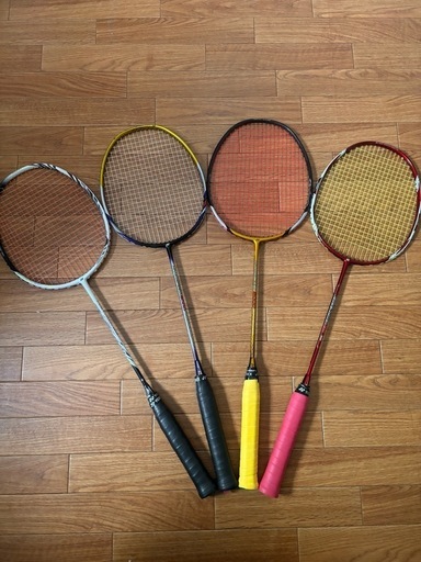 バドミントンラケット