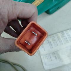 【値下げ！】マキタ um1010 グラスシャー バリカン 通電起動確認済 取説 カバー付 剪定 庭仕事 有線の画像