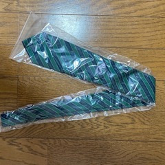 盈進高校　男子　ネクタイ
の画像