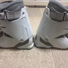 スキー靴の画像