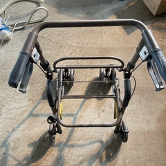 歩行補助具の画像