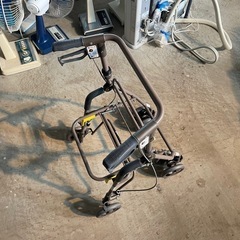 歩行補助具の画像