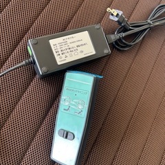 山善　電動フォールディングメッシュベッドの画像