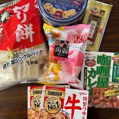 食品色々　お餅、レトルト、クッキーなど