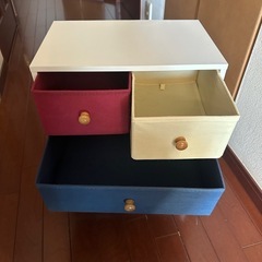 3段チェスト – 実用的でおしゃれな収納家具！ の画像