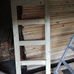木材　枠　小屋作り　サウナ　物置き　棚　DIY　ツーバイフォー