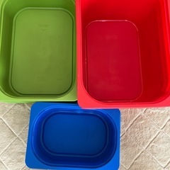 【お値下げしました】IKEA トロファスト　おもちゃ収納棚の画像