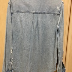 リーバイス　ダメージデニムシャツの画像