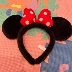 ディズニーランドミニーちゃんカチューシャ
