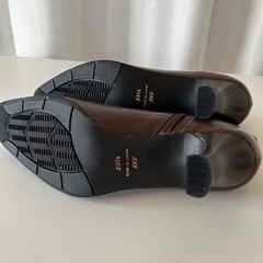 網　ショートブーツ　ブラウン　23.5 EEEの画像