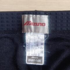 メンズLサイズ　ミズノ　サーモインナーの画像