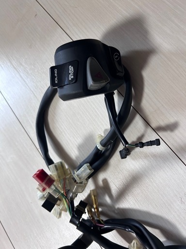 pcx jf81スイッチbox左右セット