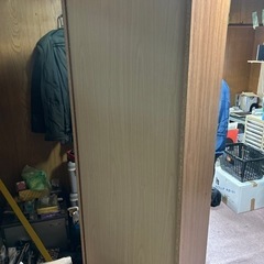 食器棚の画像