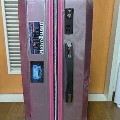 スーツケースの画像