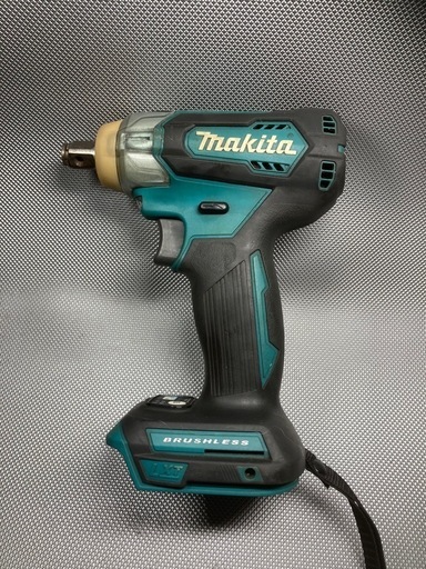 マキタ TW181D インパクトレンチ 18V