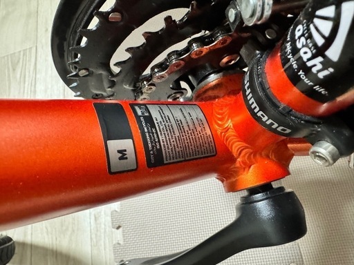 極美品　ほぼ未使用車　GIANT GRAVIER 2023年モデル　Mサイズ
