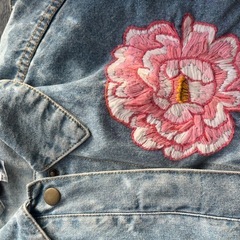 刺繍デニムジャケット