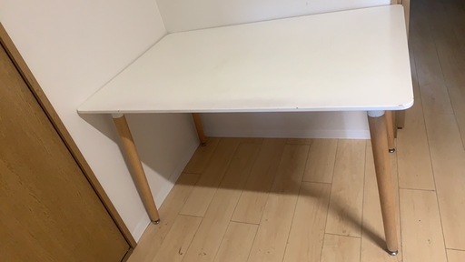 食卓テーブル