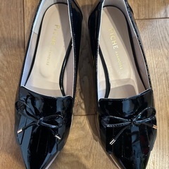 ABAHOUSE PICHE エナメルパンプス