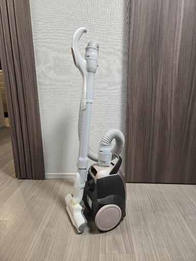 Panasonic 紙パック式掃除機 MC-PK17A-P 2016年製