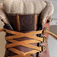 Timberlandのミドルカットのスノー(防寒)ブーツ、トレッキングシューズ売りますの画像