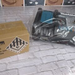★値下げしました★ マキタ makita MUC150DRG 充電ハンディソー 未使用品 バッテリ18V 6.0Ah 一個 充電器付き 150mm 【ハンズクラフト宜野湾店】の画像