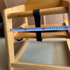 木製 ベビーチェア ローチェア　の画像