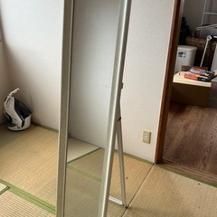 立て掛けタイプ　鏡