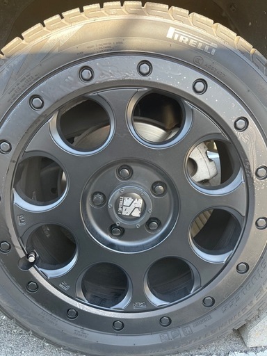 今日、明日限定！MLJ XTREME-J　PIEELLIスタッドレスタイヤ