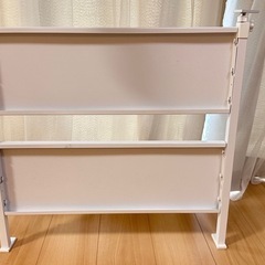 ニトリマグネットがくっつく伸縮つっぱりキッチンパネルの画像