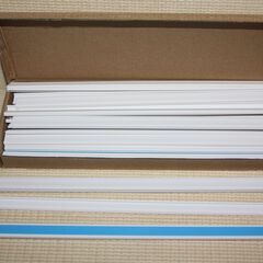 配線カバー 樹脂モール ホワイト 30cm×18本 部材42点セット 未使用品の画像