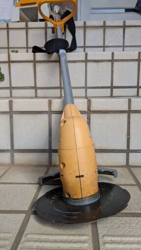 京セラ 草刈機  AK-1800