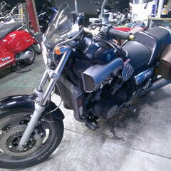YAMAHA V-MAX 黒 格安提供車 エンジン始動確認 半額配送キャンペーン 期間限定車体本体価格 現状渡し諸経費￥0- 横浜 P-Yardの画像