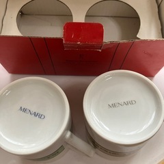 ロベルタ　ペアマグカップの画像