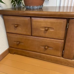 テレビ台の画像