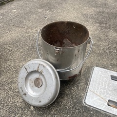 火消し壺