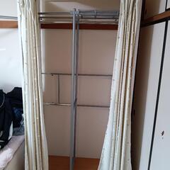 美品 幅調整付き 大型ハンガーの画像