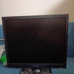 いらなくなったパソコン用ディスプレイ