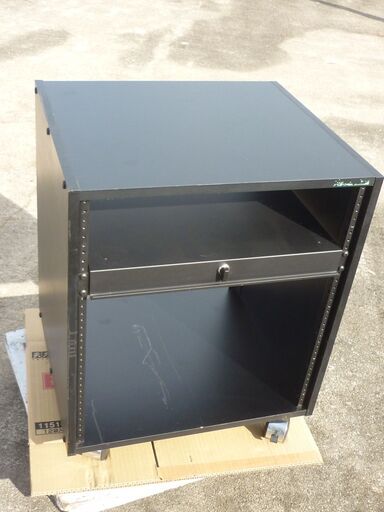 中古スタジオラック キャスターあり スライド引き出し ミドル