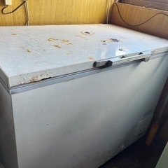 業務用冷凍庫☆日立製