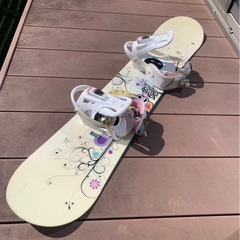 交渉中SALOMON レディース スノーボード 板 ビンディング...