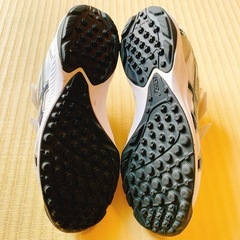 野球アップシューズasics24.0cmの画像