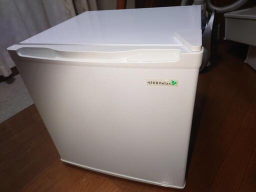 ヤマダ電機　小型冷蔵庫　2018年製