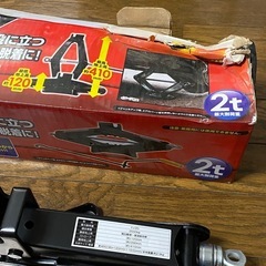 2tパンタジャッキの画像