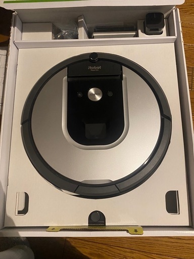 ロボット掃除機　Roomba961