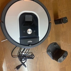 ロボット掃除機　Roomba961