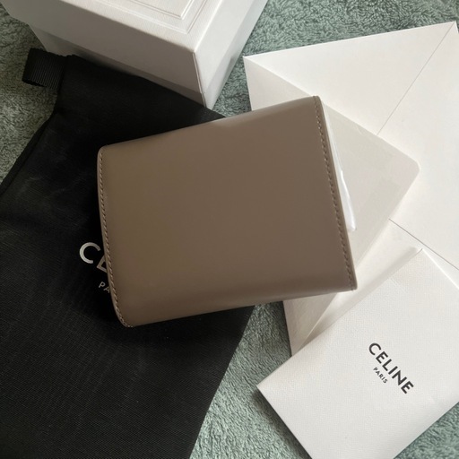 CELINE