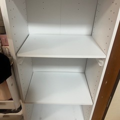 カラーボックス　白　3つありますの画像